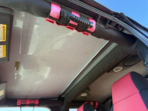 Used 2003 Jeep Wrangler X image 27