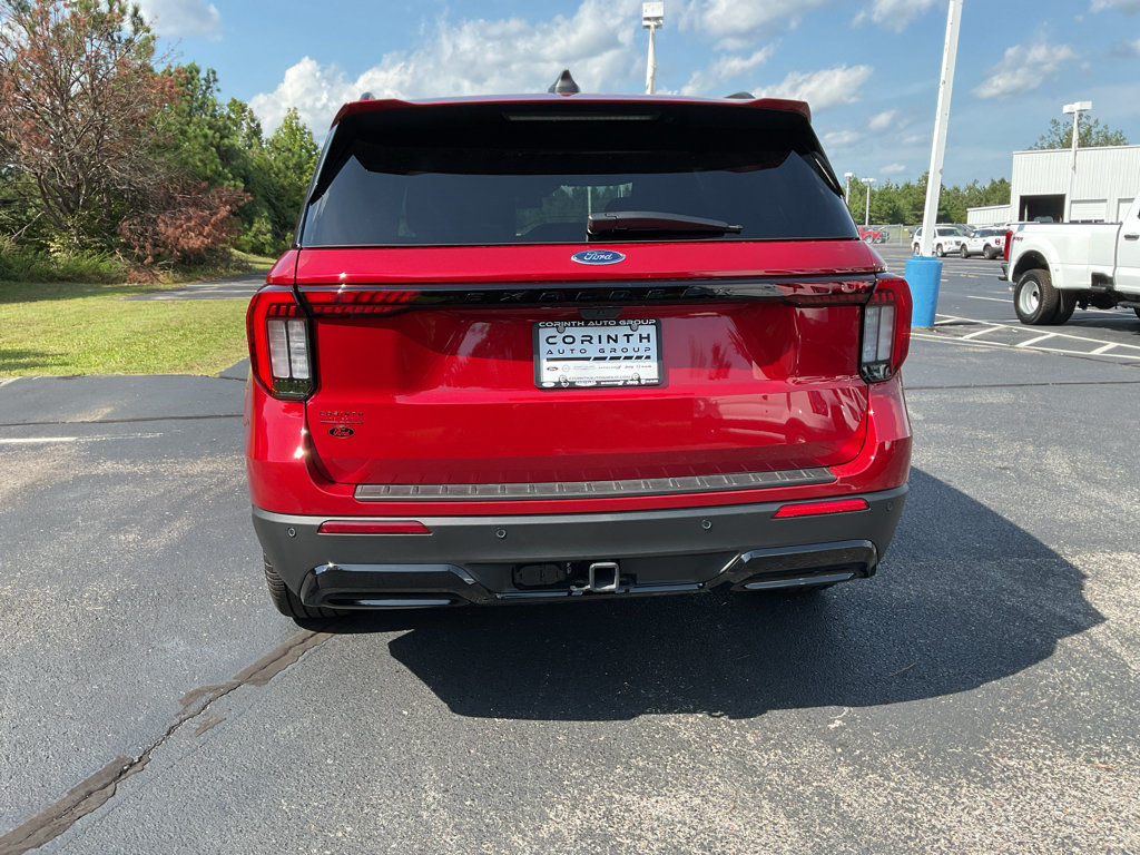 New 2026 Ford Explorer ST-Line w/ ST-Line Street Pack RWD image 6