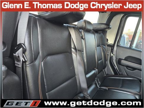 Certified 2022 Jeep Gladiator Mojave w/ LED Lighting Group image 31