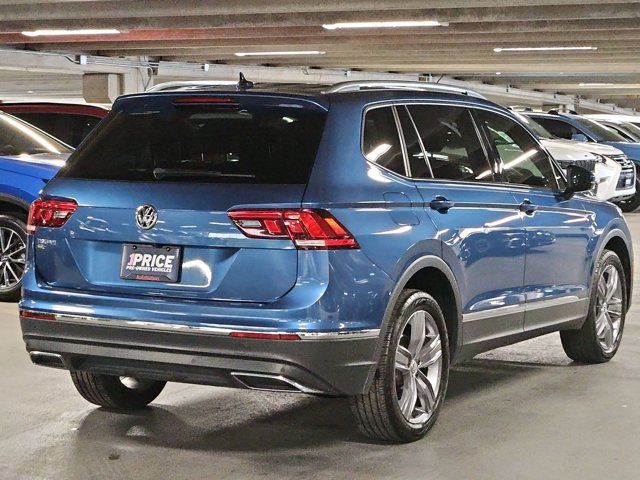 Used 2020 Volkswagen Tiguan SEL w/ Tiguan Three-Row MDO Package FWD image 5