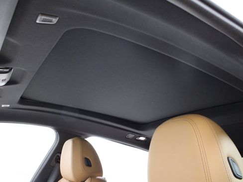 Used 2023 BMW X4 xDrive30i w/ Parking Assistance Package image 33