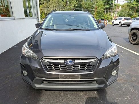 Used 2019 Subaru Crosstrek 2.0i Premium w/ Eyesight System image 2