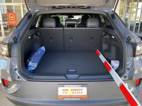 New 2026 Volkswagen ID.4 Pro AWD/4WD image 14
