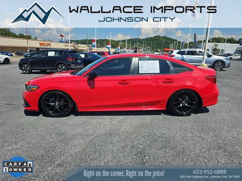 Used 2023 Honda Civic Sport image 3