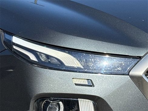 Used 2022 Hyundai Palisade Calligraphy image 4