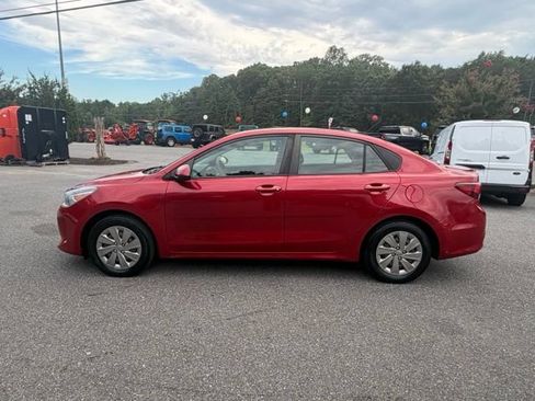 Used 2019 Kia Rio S FWD image 29