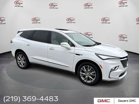 Certified 2023 Buick Enclave Essence w/ Experience Buick Package AWD/4WD image 1
