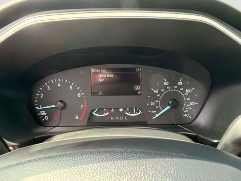 Used 2022 Ford Escape SE w/ Convenience Package FWD image 29