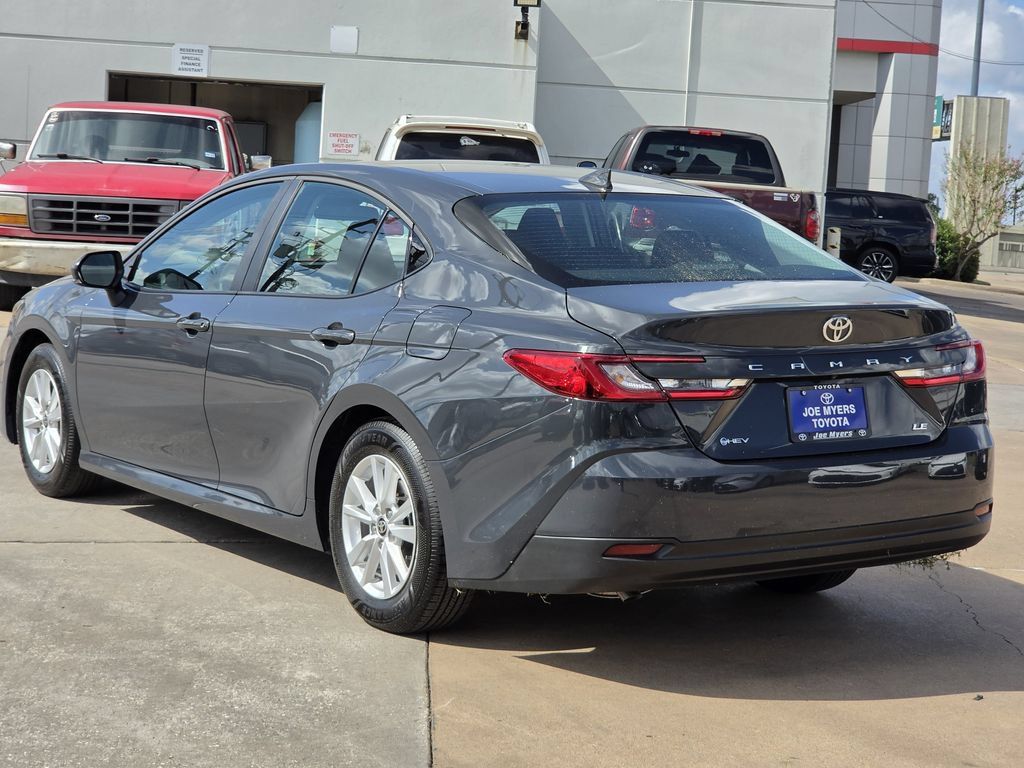 Used 2026 Toyota Camry LE FWD image 7