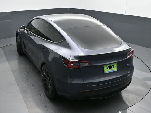 Used 2022 Tesla Model Y Performance AWD/4WD image 38