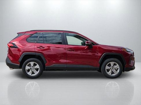Certified 2025 Toyota RAV4 XLE FWD image 4