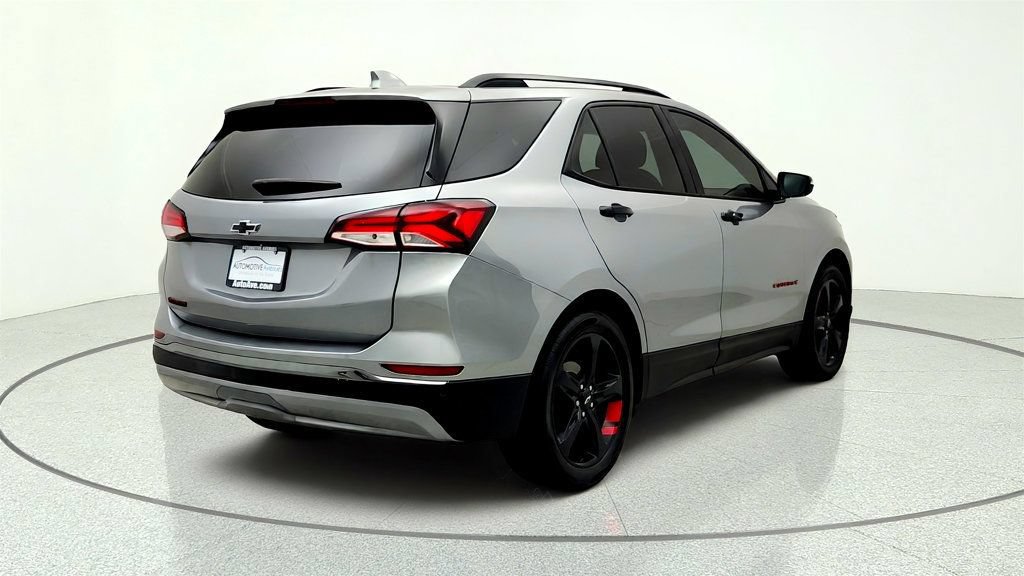 Used 2023 Chevrolet Equinox Premier FWD image 5