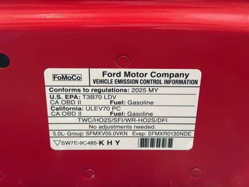 Used 2025 Ford Mustang GT RWD image 33