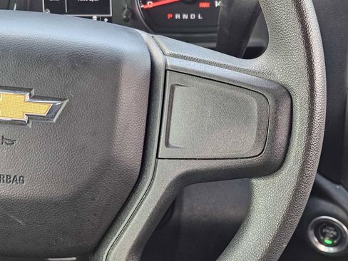 Used 2022 Chevrolet Silverado 1500 Custom image 27