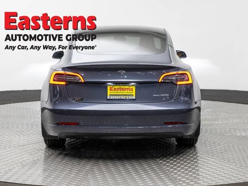 Used 2022 Tesla Model 3 Long Range AWD/4WD image 6