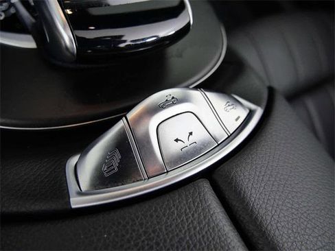 Used 2023 Mercedes-Benz E 450 4MATIC Cabriolet image 20