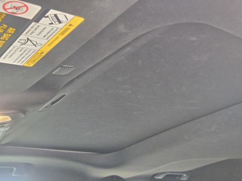Used 2021 Toyota Highlander XSE FWD image 14