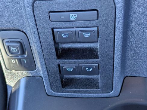 Used 2024 Ford Bronco Badlands image 26