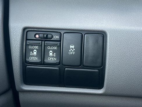 Used 2016 Honda Odyssey SE image 31