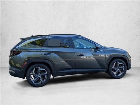 Used 2022 Hyundai Tucson SEL w/ Convenience Package FWD image 4