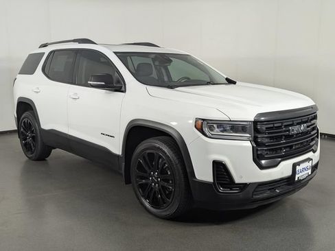 Used 2022 GMC Acadia SLE w/ GMC Pro Grade Package AWD/4WD image 2
