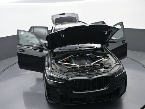 New 2026 BMW X5 sDrive40i w/ M Sport Package RWD image 40