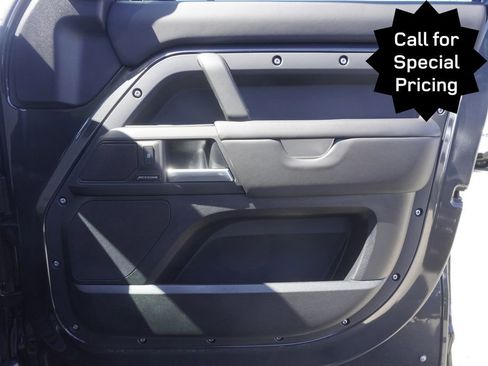 New 2025 Land Rover Defender 130 S image 21