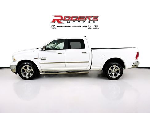 Used 2014 RAM 1500 Laramie w/ Convenience Group image 4
