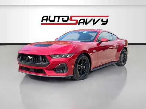Used 2024 Ford Mustang GT RWD image 3
