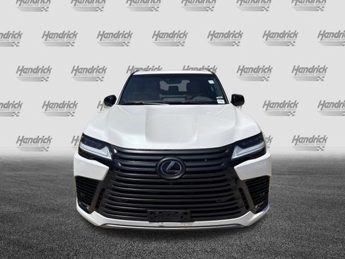 Used 2023 Lexus LX 600 4WD w/ Appearance Package image 3