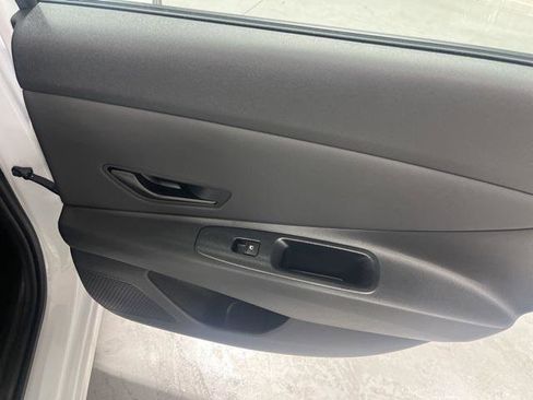 New 2025 Hyundai Elantra Sport image 24