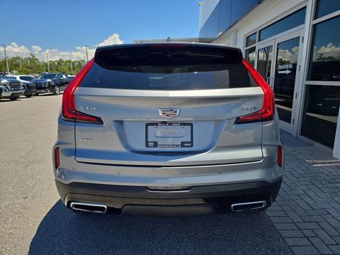 Certified 2024 Cadillac XT4 Premium Luxury AWD/4WD image 7