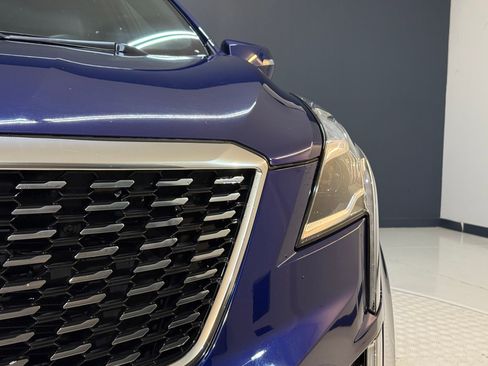 Certified 2023 Cadillac XT5 Luxury image 11