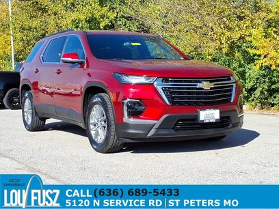 Used 2023 Chevrolet Traverse LT