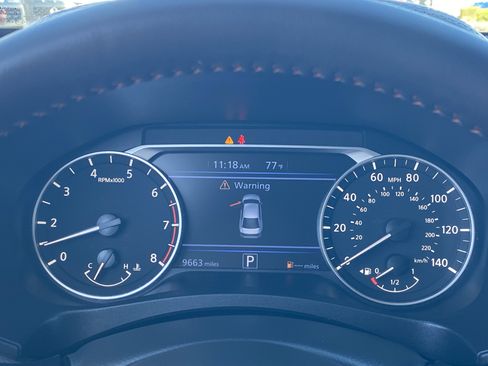 Used 2024 Nissan Altima 2.5 SR w/ SR Premium Package image 28