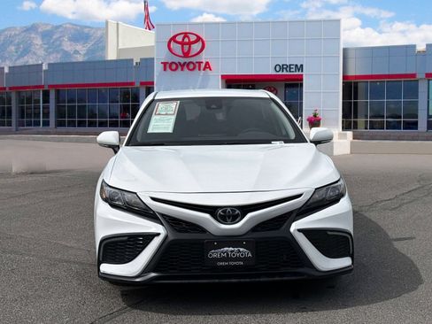 Used 2024 Toyota Camry SE w/ Convenience Package FWD image 2