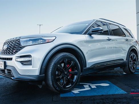 Certified 2021 Ford Explorer ST w/ Equipment Group 401A image 2