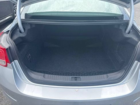 Used 2015 Chevrolet Malibu LT w/ Power Convenience Package FWD image 9