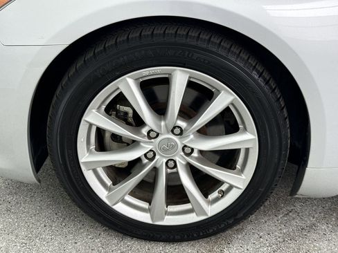 Used 2015 INFINITI Q60 Convertible w/ Premium Package image 43