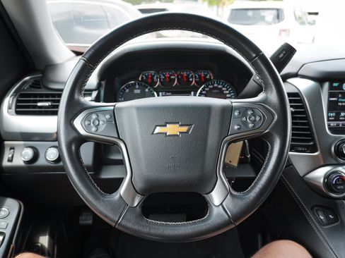 Used 2020 Chevrolet Tahoe LT AWD/4WD image 17