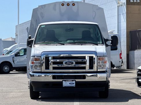 New 2025 Ford E-350 and Econoline 350 Super Duty w/ Power Equipment Group image 8