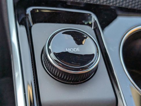 New 2026 Chevrolet Equinox ACTIV w/ Safety and Technology Package image 23