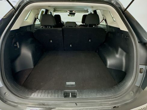 Used 2025 Kia Sportage LX image 29