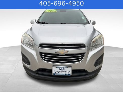 Used 2016 Chevrolet Trax LS FWD image 9
