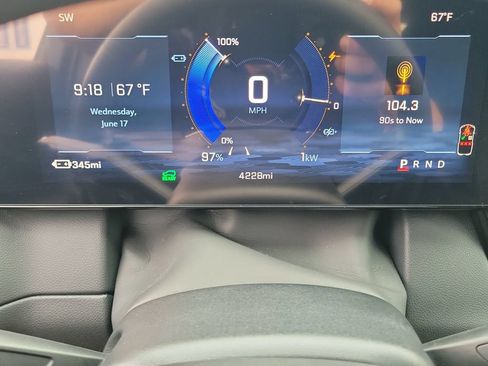 Used 2026 Chevrolet Equinox EV LT FWD image 7
