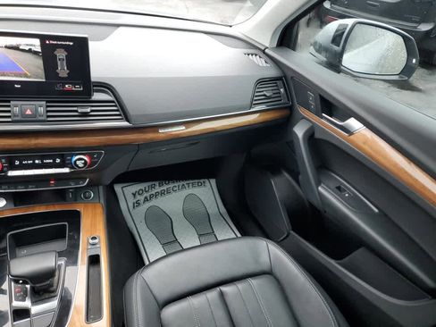 Used 2023 Audi Q5 2.0T Premium image 16