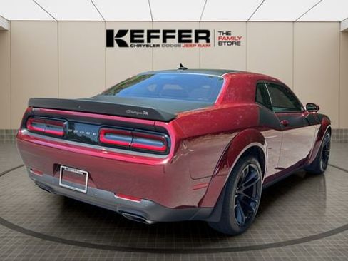 Used 2022 Dodge Challenger R/T Scat Pack RWD image 6