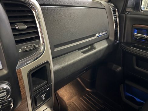 Used 2015 RAM 1500 Laramie w/ Convenience Group image 14