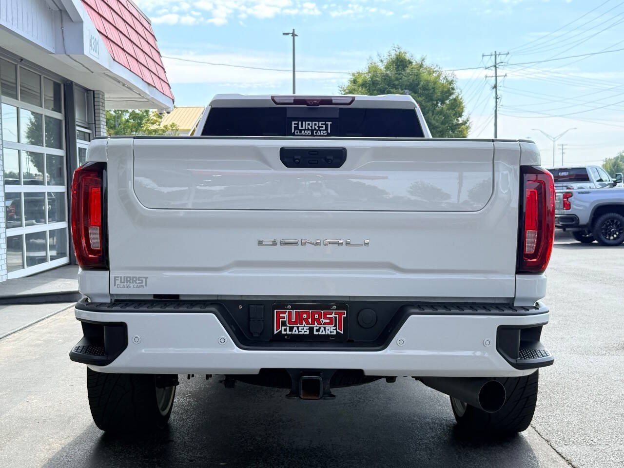Used 2023 GMC Sierra 2500 Denali w/ Denali Ultimate Package AWD/4WD image 4