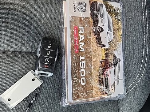 Used 2020 RAM 1500 Big Horn AWD/4WD image 36